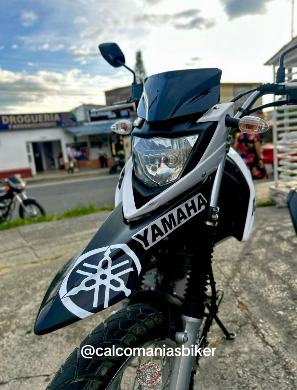 XTZ 150 – Moto Personalizada